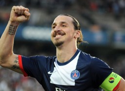 足彩网官网_中超外援兰克尔·泽公开控诉青岛海牛欠薪 俱乐部强硬声明，从未拖欠薪酬引发争议