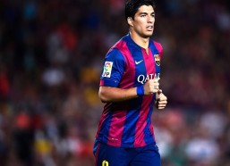 足彩网首页：亚足联推动规则革新，向国际足联建议取消预选赛黄牌累积