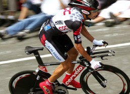 足彩网官网|国安绝地逆转浙江 御林军逆境燃点争冠烽火