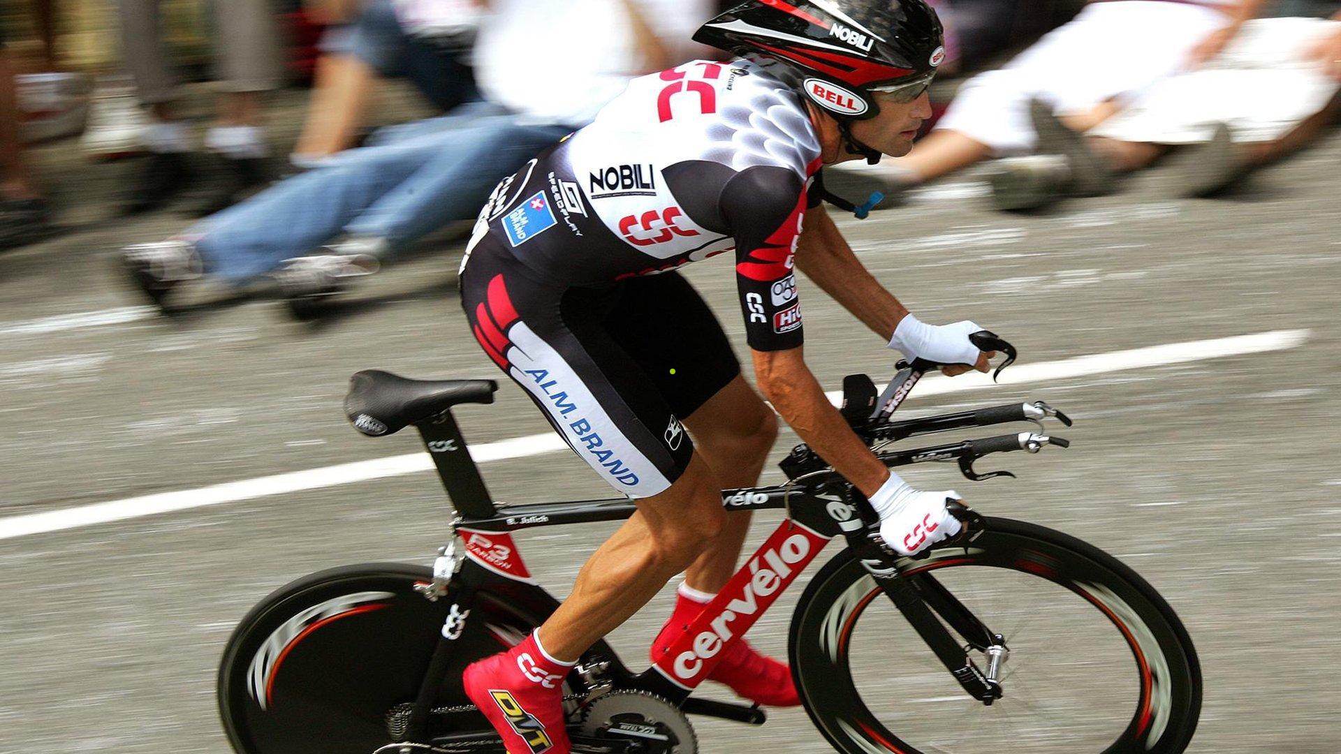 米兰豪掷3700万欧元顶薪引援成笑柄，11场1球前锋成球队沉重负担